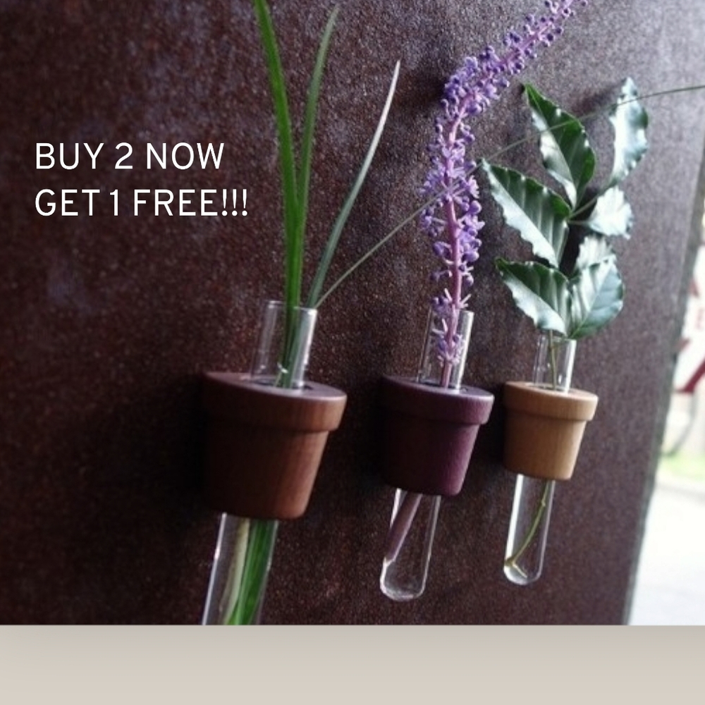 Magnetic Mini Glass Tube Vase, Aroma Diffuser with Cat Hanji Sticks